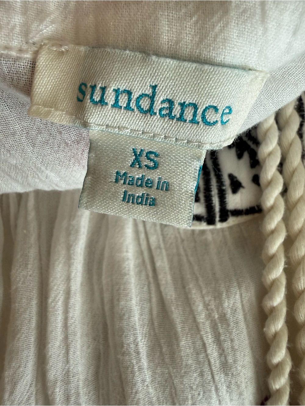 Sundance White Embroidered V-Neck Mini Dress Multicolor Floral Accents Lagenlook - Picture 7 of 7